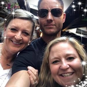 Meet your Posher, Melissa